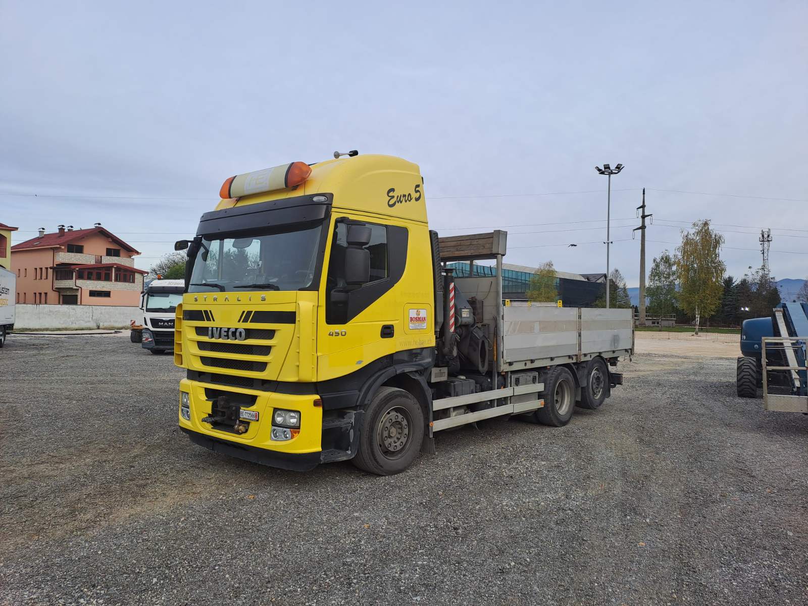 KAMION SA KRANOM IVECO STRALIS 260S45 - Image 2