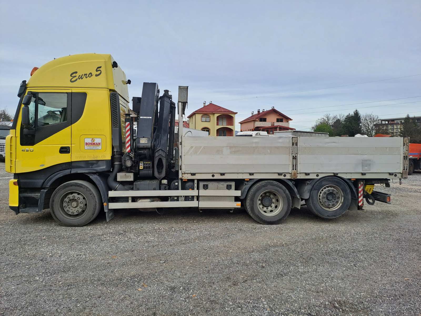 KAMION SA KRANOM IVECO STRALIS 260S45 - Image 3