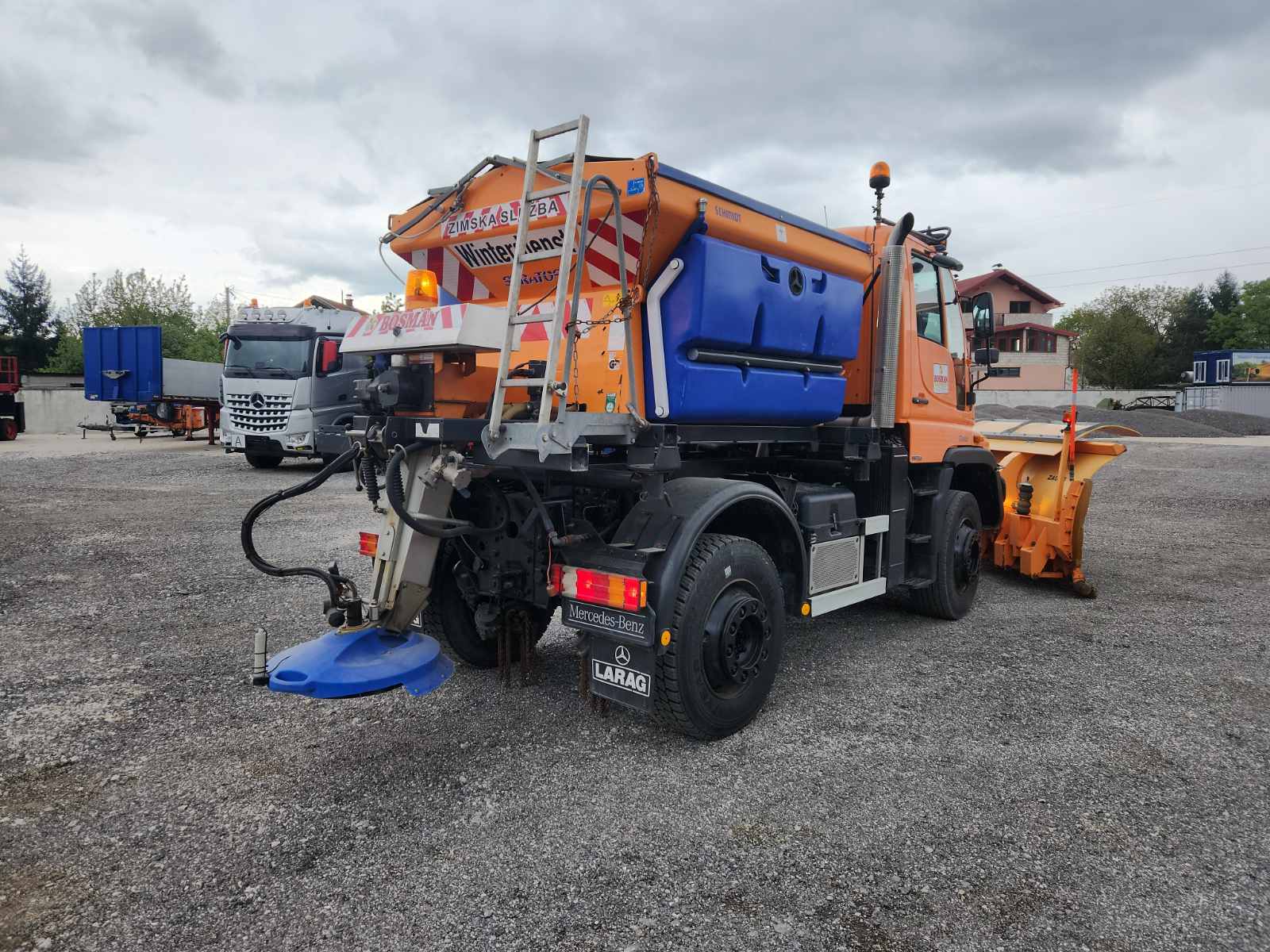 MERCEDES BENZ UNIMOG U 400 - Image 8