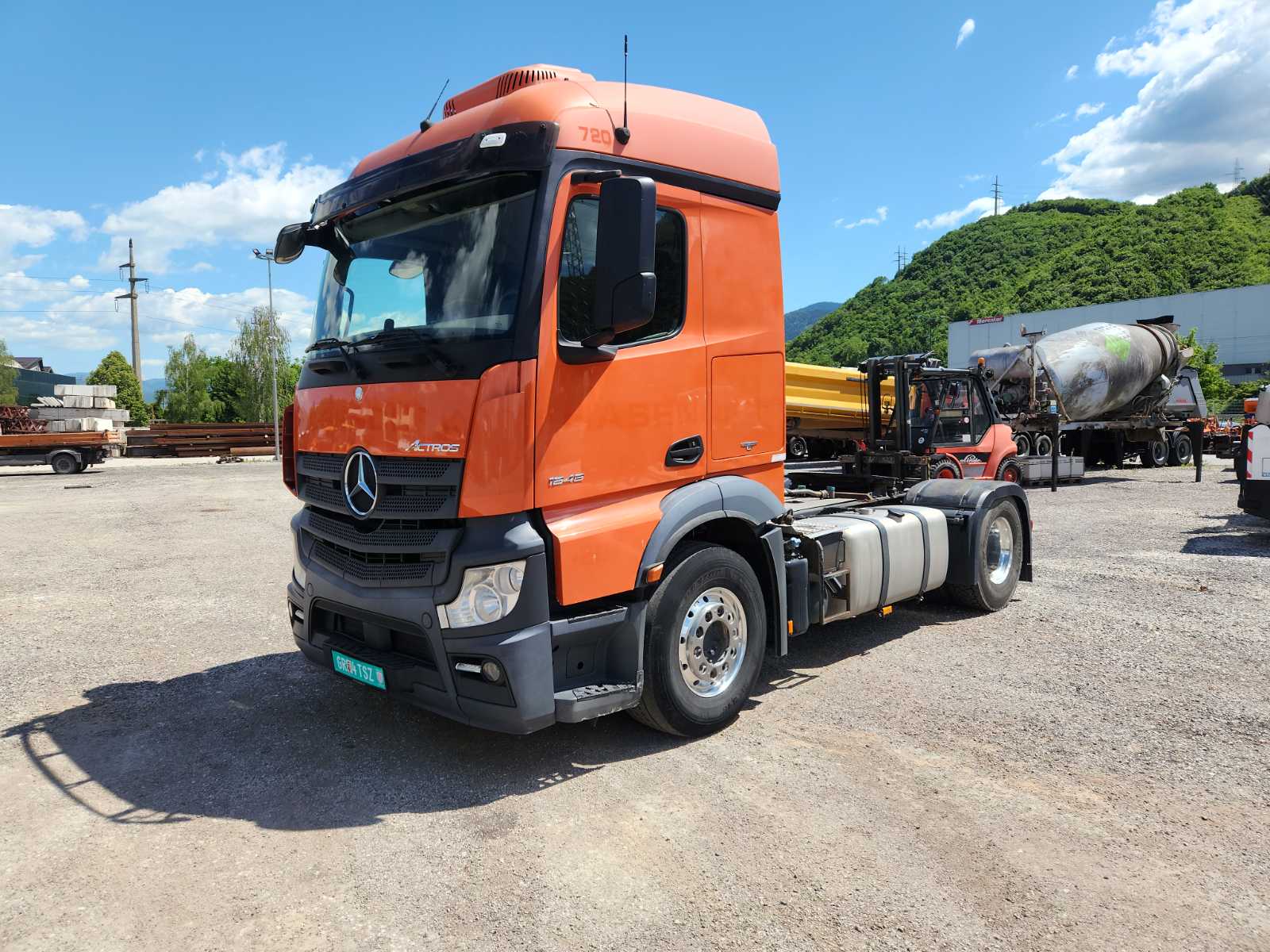 KAMION MERCEDES BENZ ACTROS 1848