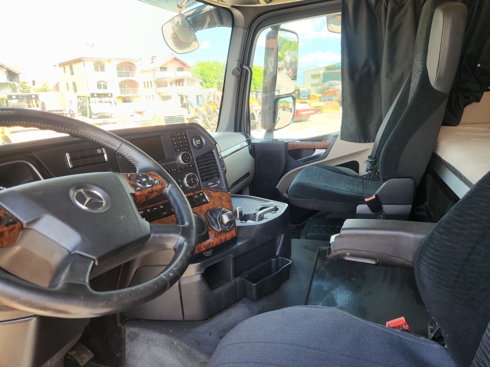 KAMION MERCEDES BENZ ACTROS 1848 - Image 13